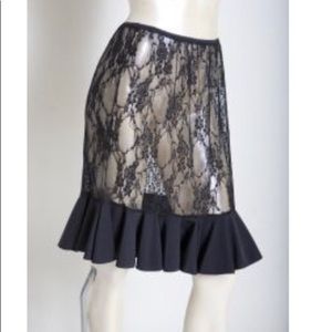 Make Me Modest Skirt Extender